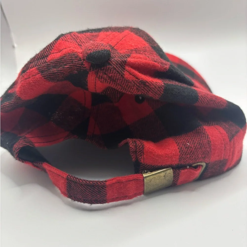 Wuke “Elmer Fudd” Red and Black Checkered Men’s Cap - Picture 7 of 7